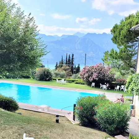 Paradise Apartment